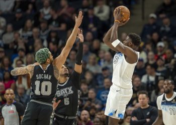 Timberwolves derriba a Spurs por quinta victoria consecutiva