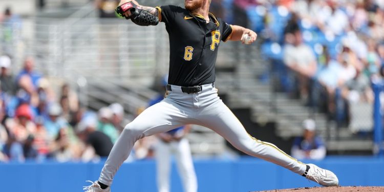 Los piratas se vuelven hacia Bailey Falter en el encuentro contra los marlins