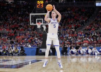 Las clasificaciones del torneo de la NCAA dieron récords a pesar de la falta de molestias