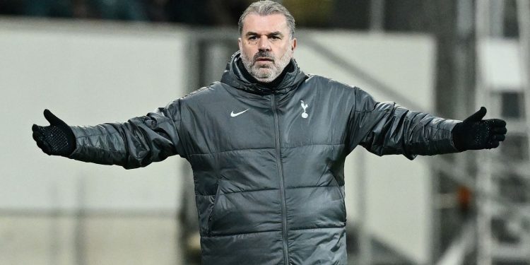 Ange Postecoglou: el entrenador en jefe del Tottenham regresa a los críticos de 'Hindsight' en extraordinario | Noticias de fútbol