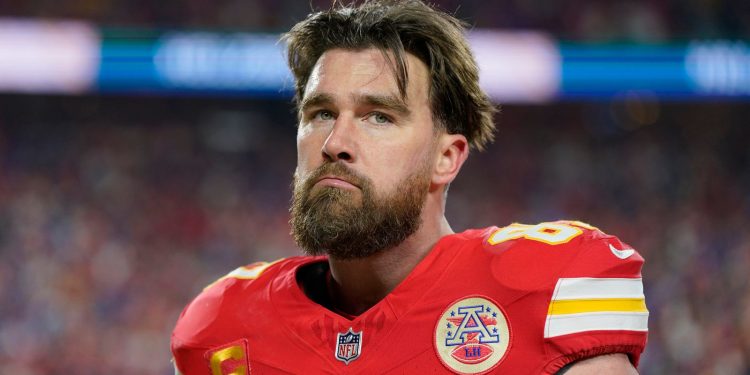 Travis Kelce confirma que jugará para los Jefes de Kansas City en 2025 después de la derrota del Super Bowl | Noticias de la NFL