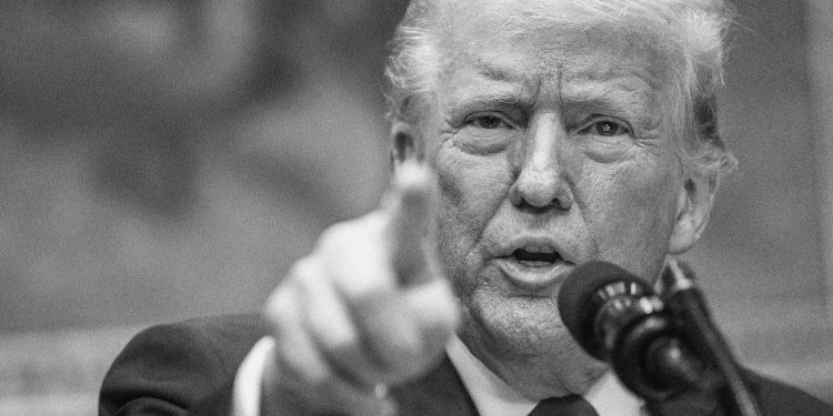 Bajo Trump, se les dice a los científicos de IA que eliminen el 'sesgo ideológico' de modelos poderosos