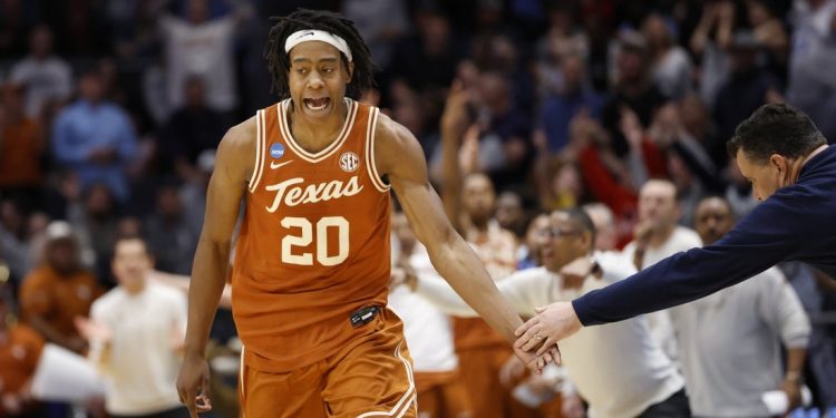 Sec Freshman of Year Tre Johnson Dejando Texas para la NBA