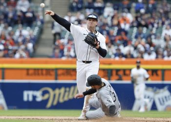 Los Medias Blancas Activan de Mike Tauchman, DFA de Travis Jankowski