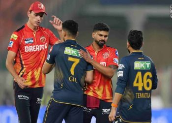 Lista completa de ganadores de premios, Jugador del Match, Scorecard & Records