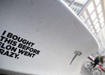 TechCrunch Mobility: Tesla recibe un éxito, comienza el caos de tarifas y una startup de EV alcanza un hito