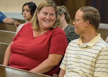 Llévame a la iglesia: Max es alguien en alguna parte