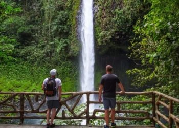 El aumento de la tasa de criminalidad afecta el turismo de Costa Rica