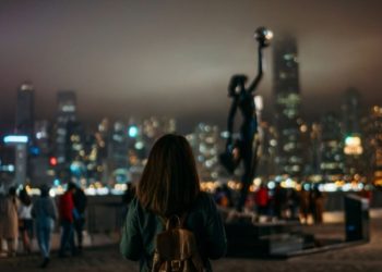 El turismo nocturno ofrece visitas y experiencias notables