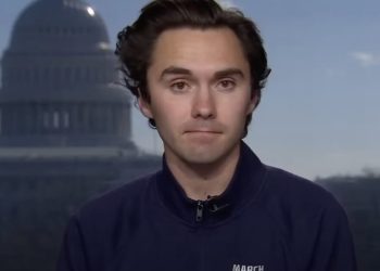 El Grupo de Control de armas de David Hogg 'March for Our Lives' recae en la mayoría del personal a tiempo completo | El experto de la puerta de entrada