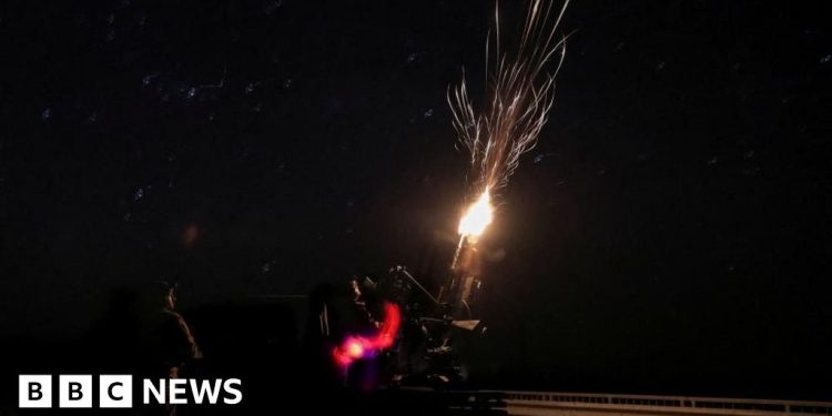 Ucrania informa muchos ataques de drones rusos después de que termina la tregua