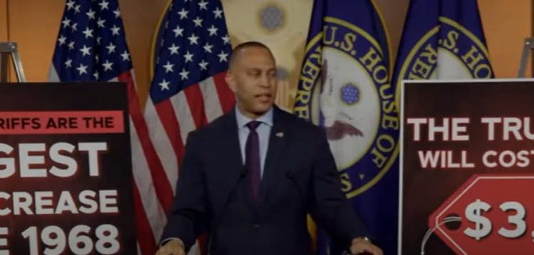 Hakeem Jeffries llama a la Majoridad Republicana de la Cámara temporal