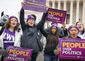 League of Women Voters declara la crisis constitucional de los EE. UU. Y las presiones planean defenderse