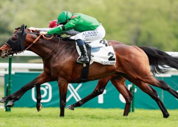 Berari y Uther ganan en ParislongChamp para establecer afirmaciones clásicas | Noticias de carreras