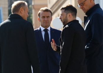 Los líderes europeos visitan Ucrania y presionan a Rusia por un alto el fuego de 30 días