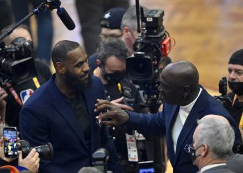 «Have Rodman y Pippen» – Los fanáticos de la NBA rasgan el agente de Michael Jordan por colocar a LeBron James fuera de los dos primeros de todos los tiempos de todos los tiempos