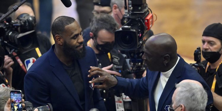 «Have Rodman y Pippen» – Los fanáticos de la NBA rasgan el agente de Michael Jordan por colocar a LeBron James fuera de los dos primeros de todos los tiempos de todos los tiempos