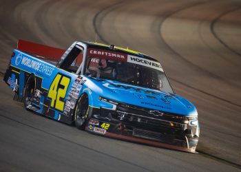 NASCAR Insider elige el piloto de Spire Motorsports como favorito para ganar 2025 Texas Truck Race
