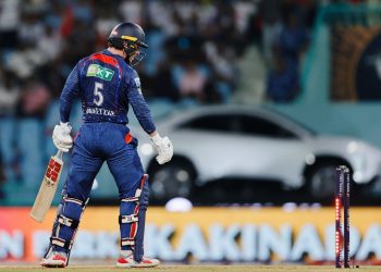 Nuwan Thushara limpia Matthew Breetzke con un lanzamiento completo en LSG vs RCB IPL 2025 Choque (reloj)