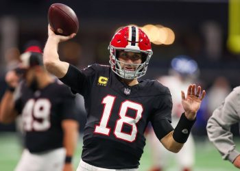 Falcons QB Kirk Cousins ​​ausentes de OTA voluntarias