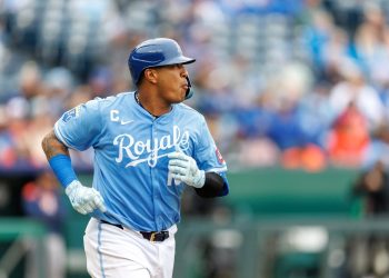 Serie de Outs Close Outs de Reales, Orioles con carreras con una prima