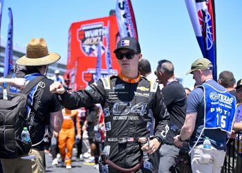 Jesse Love agrega al menos dos carreras de la serie más con RCR