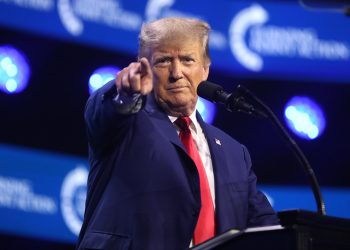 ¡VICTORIOSO! Trump ha reducido el crecimiento nacional de la deuda en un 92 por ciento | El experto de la puerta de entrada