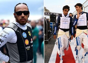 Alex Albon asa a Carlos Sainz después de que se jactaba de su calificación más alta que Lewis Hamilton en la F1 25
