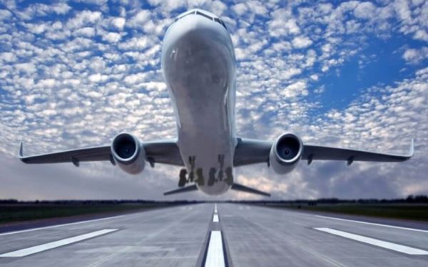 Airbus lidera el mercado de la aviación europeo junto con Boeing