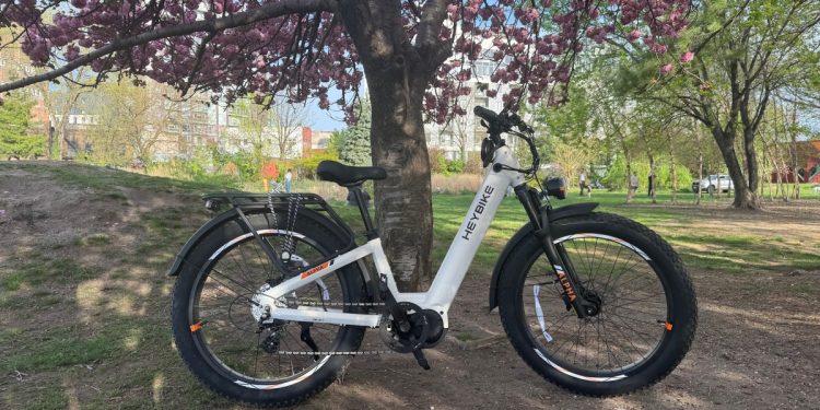 La bicicleta E Alpha-through de Heybike es una bote de ensueño asequible y todo terreno