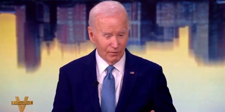 Los demócratas en privado furioso porque Joe Biden no solo abandonará el escenario nacional | El experto de la puerta de entrada