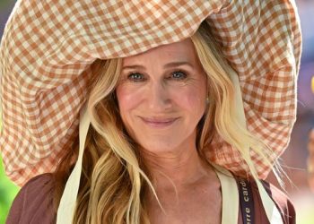 Cómo y así … nos dio uno de los momentos de moda más extraños de la televisión