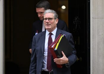 El Reino Unido anuncia la investigación nacional sobre 'Grooming Gangs' después de la presión | Noticias de agresión sexual