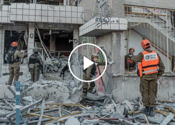 Teherán se balancea en las conversaciones de negociación mientras Israel e Irán intercambian incendios