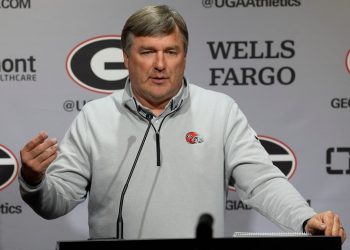 El hermano de Minkah Fitzpatrick, el número 3 de CB CB, se compromete a Georgia