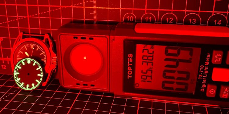 Este nuevo reloj está siendo construido especialmente para la exploración espacial, y no es un omega