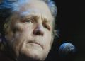 La voz de un verano interminable: Beach Boy Brian Wilson muere a los 82