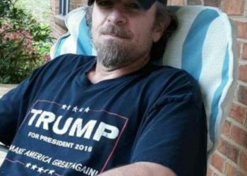 J6 Patriot Markus Maly está luchando para mantenerse a flote. Vamos a reunirnos para ayudar a su familia hoy. | El experto de la puerta de entrada