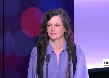 Taryn Simon explora 'el juego' de la democracia