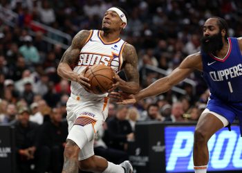 El ejecutivo de los Clippers, Lawrence Frank, se dispara a Phoenix Suns mientras habla sobre la nueva dinámica de Bradley Beal con James Harden