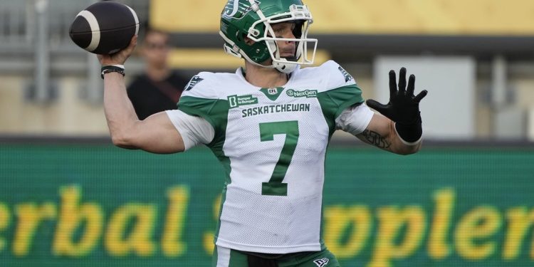 Trevor Harris, Roughriders puso un registro 4-0 en línea contra Stampeders