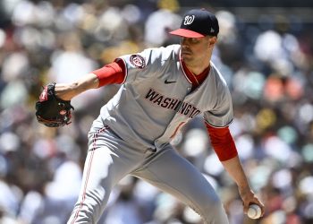 Mackenzie Gore de los Nacionales recibe otro tiro contra Padres, su antiguo equipo