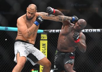 Derrick Lewis anota Quick Tko de Tallison Teixeira en Nashville