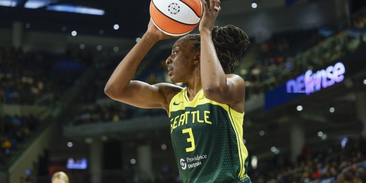 La tormenta inconsistente busca acercarse a los playoffs contra el sol