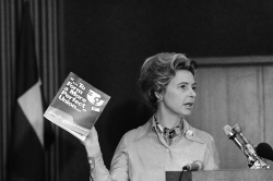 Llamar al Foro Eagle para agregar a su legado de libertad