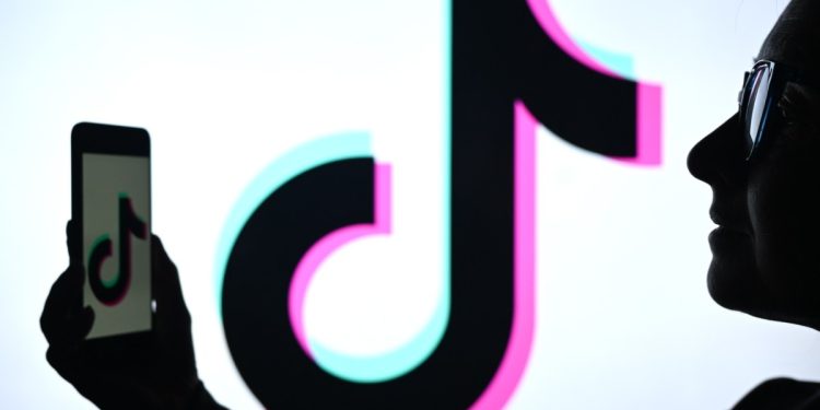 Según los informes, Tiktok desarrolla una nueva versión de la aplicación antes de la venta de EE. UU.