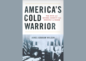 Revisión – America's Cold Warrior