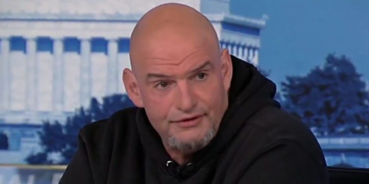 El senador John Fetterman presenta apoyo detrás de ICE, dice que la agencia 'realiza un trabajo importante' | El experto de la puerta de entrada