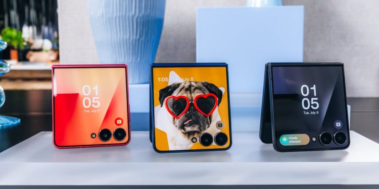 Todos los teléfonos inteligentes plegables que puedes comprar en 2025