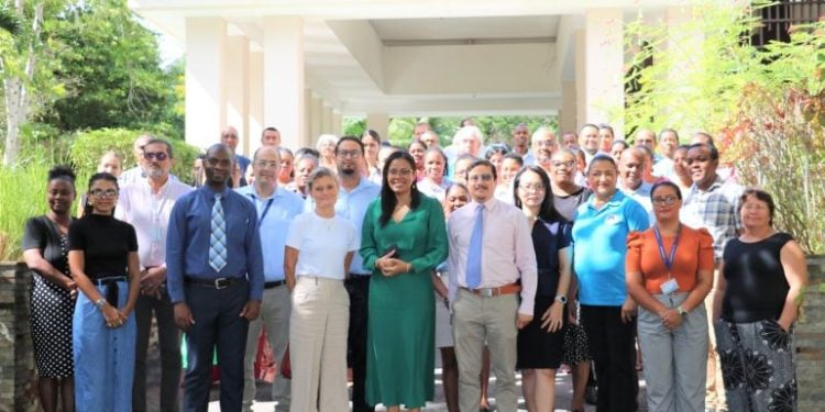 Seychelles organiza una reunión de inicio para el programa ICoast para avanzar en el turismo sostenible